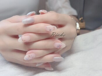 リーチェ ネイルズ(Riche Nails)の写真/【パラジェル公認講師在籍】質にこだわる大人女性に♪ちゅるんと美しい潤い感・自爪育成もお任せ下さい☆