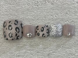 定額foottrend ヒョウ柄