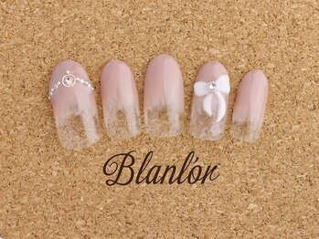 ネイルサロン ブランロール 三軒茶屋店(Blanl'or)/ グラデーション×リボン♪