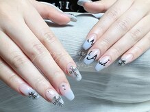 トゥートゥー(TOUTOU)/手描きxアルファベットxクロム