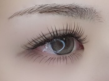 ソルーナ(Soluna)の写真/《最新LEDエクステ》格段に長いモチの良さ×時短☆キープ力の高いLED硬化のマツエクで“美まつげ”が持続*