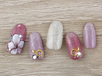 ネイルサロンアンドスクール ミュー(Nail Salon & school mieux)/フラワーネイル♪