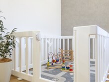 アテ アイラッシュ(Ate eyelash)/キッズスペース