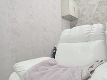 シャローム アローヴ(shalom alob)の雰囲気（アイリスト1人、エステティシャン1人の少人数営業サロン★八尾市）