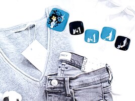 大人カッコいいフラワーネイル