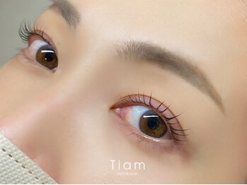 ティアム(TIAM)の写真/「人生を、私らしく上品に。」雰囲気に合わせた華美すぎないデザインで、あなたの理想の目元を叶えます♪