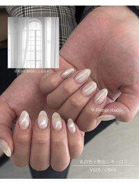 ミルキーホワイト/艶出しネイル