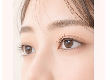 アイビー 久留米店(eyebee)の写真/ナチュラルに、上品な目元へ。
大人女性のためのまつげ・眉毛専門サロン♪
