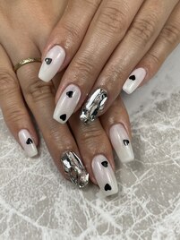 ハートいっぱいネイル