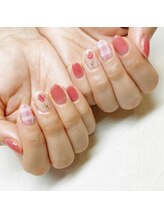 ミューフ(Miuf)/チューリップネイル