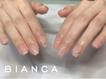 ビアンカ 浦和店(Bianca)の写真/《パラジェル登録店》スキンカラーが豊富◎初回付け替えオフ無料!お仕事で派手なネイルができない方にも☆