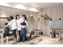 マイコア(MYCORE)の雰囲気（リフォーマー、キャデラック、チェア等ピラティスマシン完備◎）