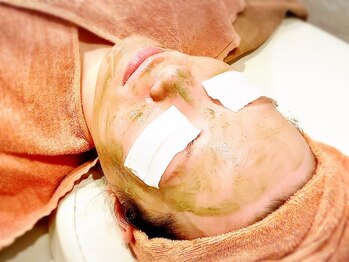 サクラコマチ 川崎駅前店(Sakura komachi)/川崎 剥離なしハーブピーリング