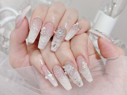 ミリーモアバイラビィ(Milyy moor by Raviy)の写真