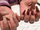 ブラウンミラーネイル