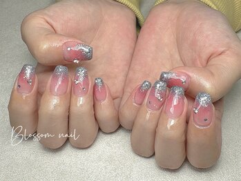 ブラソンネイル(Blossom nail)/チークネイル