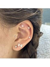 ミー(me.)/耳ツボジュエリー