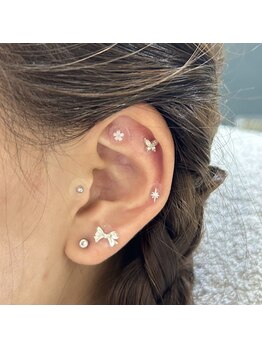 ミー(me.)/耳ツボジュエリー