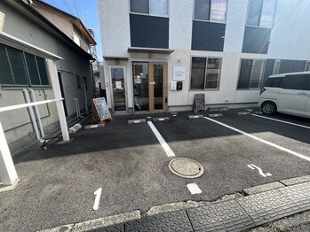 エイミー(Aimee)/店舗下駐車場(軽自動車No.1、2)