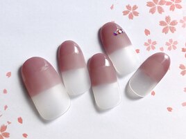 ストレートフレンチネイル
