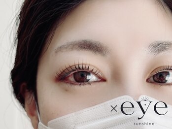 サンシャインアイ(sunshine × eye)/Moon (大人パッチリ)