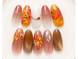 スペシャル定額￥8,499