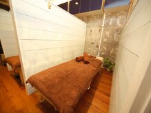 フットマン 不動前店/明るく開放感のある店内♪