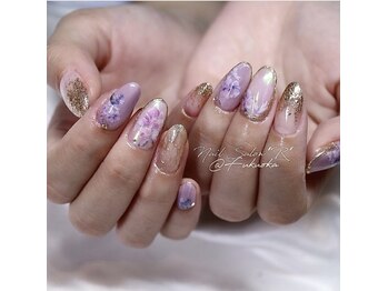 ネイルサロン R/スタイリングコース　8030円AKi