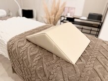 エラ(ella)/フットクッション