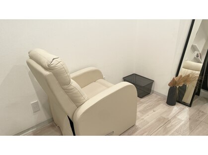 グレイ(GREY.)の写真