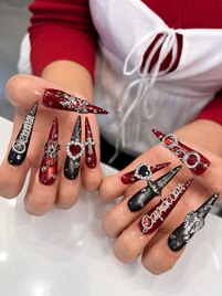 【スカルプ】ゴテゴテネイル