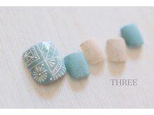スリー 自由が丘(THREE)/手描きタイルアートフットネイル