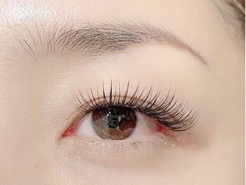 ビューティーアイラッシュ 近鉄生駒店の写真/【ナチュラル派には】まつげパーマでオフィスでも浮かない上品な目元に♪マツエク120本が人気★