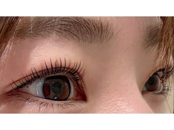 ヒラソル(Girasol)の写真/【大人可愛いを実現☆】大人気のパリジェンヌラッシュリフト3,000円!ナチュラルに"映える"理想の目元に♪