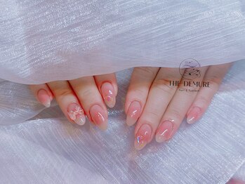 ザ デミュア 銀座店/ワンホンチークネイル