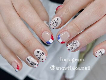 スノーフレーク(Snowflake)の写真/【持ち込みアートOK！】ショート～ミディアムまで長さを問わず楽しめる★こだわりを詰め込んだフルアート！