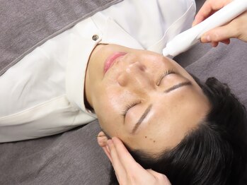 ビノス 金沢店(VINOS)/ハイドロフェイシャル