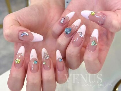 ヴィーナス(VENUS)の写真