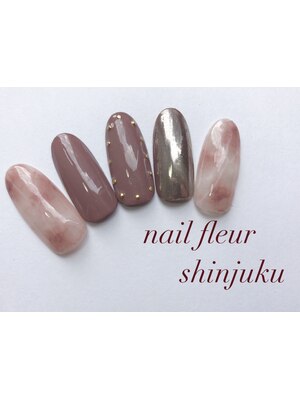 Nail & Eye Fleur 新宿店 【ネイル & アイ フルール】