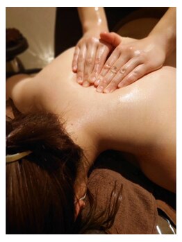 ラティ/オイルリンパマッサージ