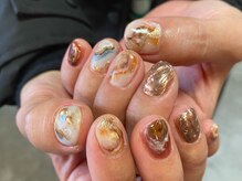 カーティシーネイルズ(curtisii NAILS)/