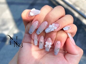 イチマルサン(N゜103)の写真/夏にぴったりの気分が上がるデザインをご提案◎トレンド感溢れる理想の指先で、特別な一日を彩ります♪