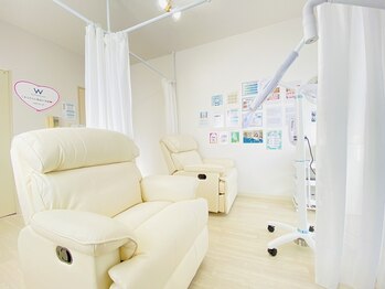 ホワイトニングショップ 日進店/日進店　店内写真1