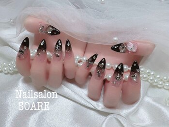 ネイルサロンソアレ(SOARE)の写真/【口コミ◎◆スカルプ/長さだし/持ち込みアート】『すらっとした指先』『理想のデザイン』が叶うサロン