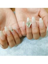 レジアント(Rediant)/ホワイトロングネイル