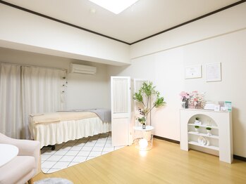 ラナン(Ranun)/サロンの内観