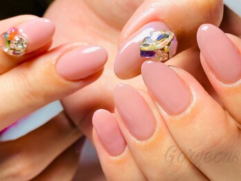 ゴージャス ネイル アンド スクール(Gorgeous)の写真/全メニューパラジェル仕様☆フィルイン施術/ジェル付替えオフ無料◎》フィルイン施術で地爪を育てる♪