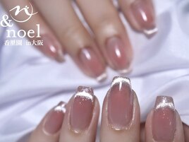 チークマグネットフレンチネイル