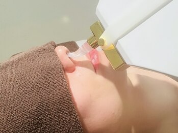 サーティースリー 横浜元町(Thirty3)/施術シーン【鼻毛脱毛】