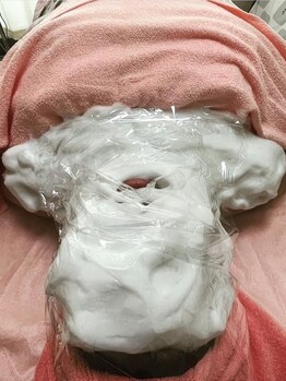 リッシュ(Riche)の写真/【完全個室】プライベートサロンならではの空間と施術で心も身体もリラックス◎お肌の角質と毛穴汚れケア♪